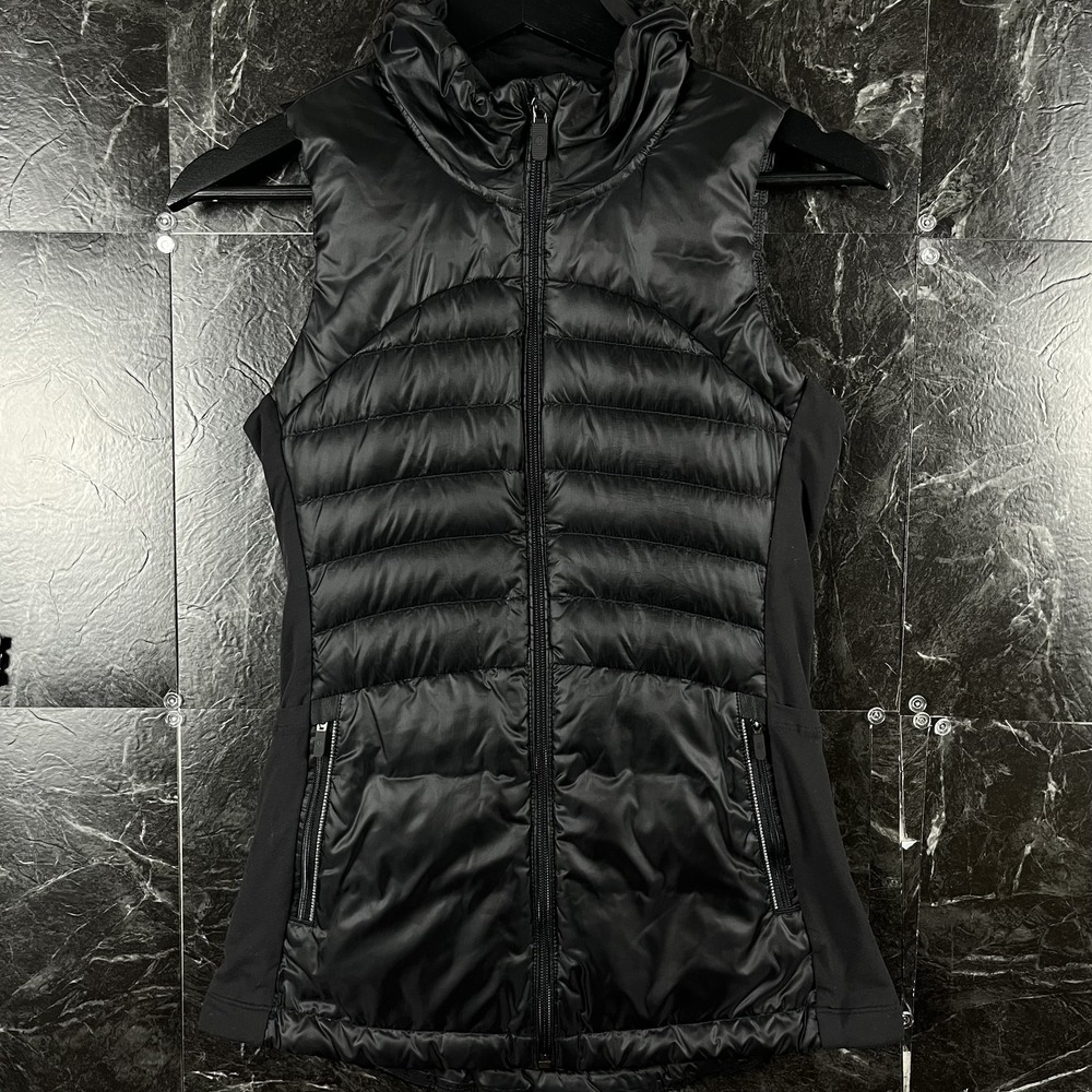 Lululemon Women's Black Puff Running Vest Fits XS